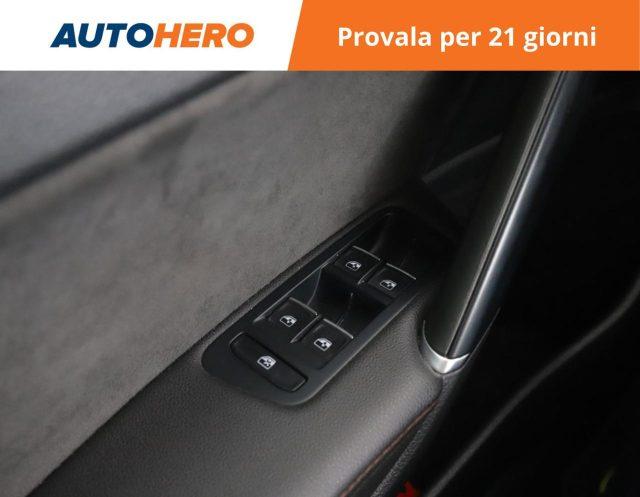 VOLKSWAGEN Golf GTI 2.0 TSI TCR DSG 5p. BlueMotion Technology