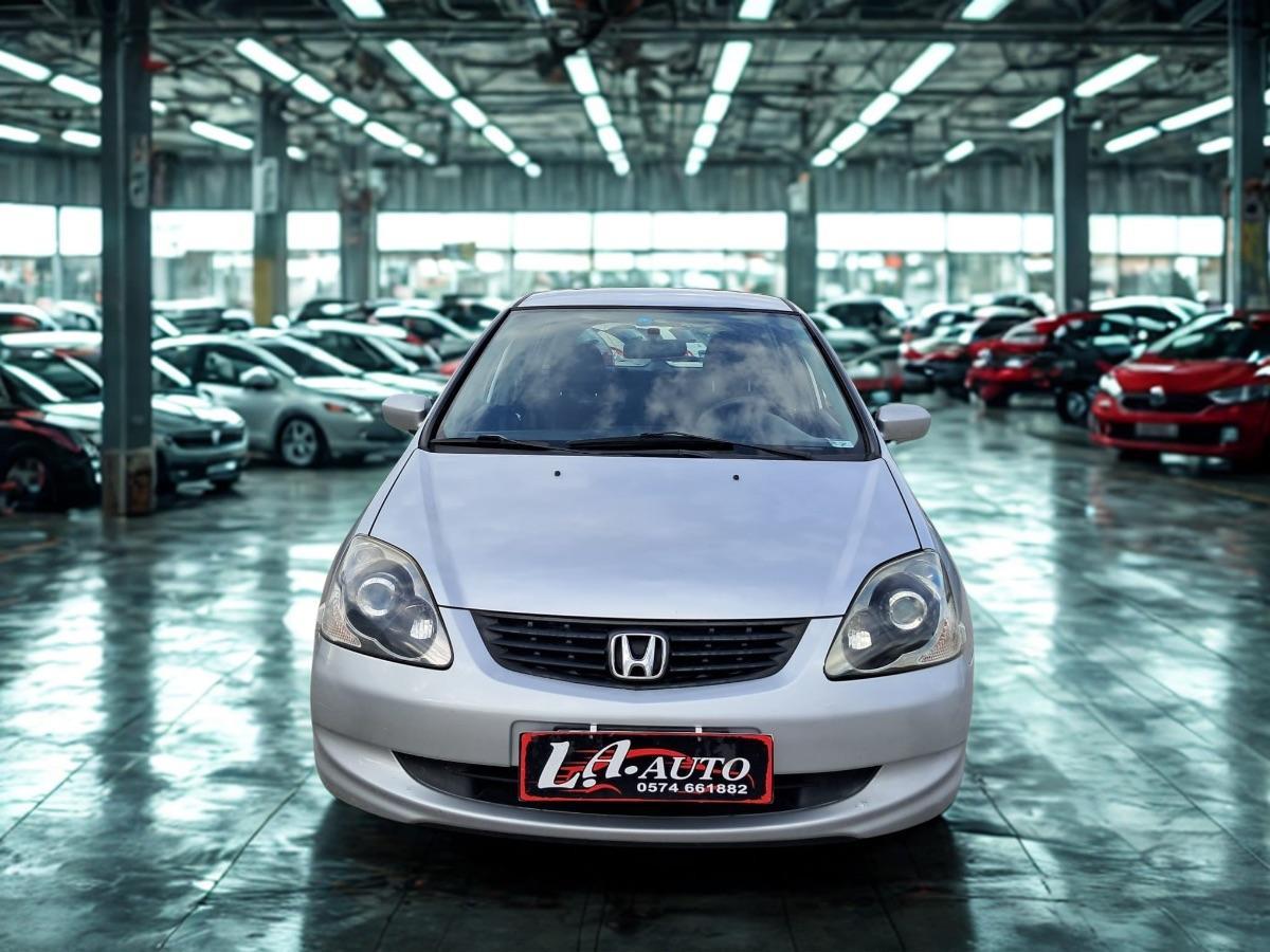 HONDA - Civic 5p 1.4 LS
