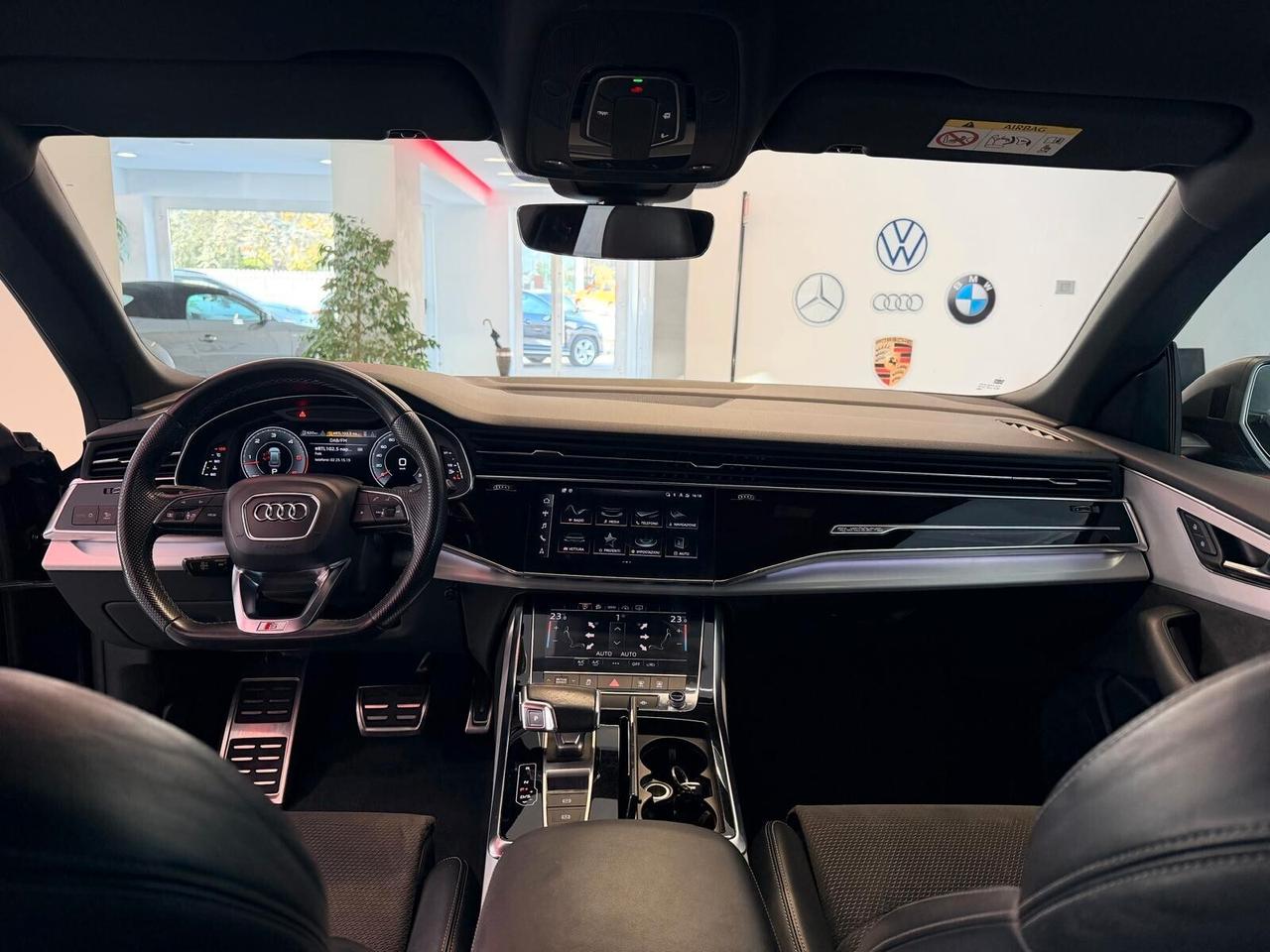 Audi Q8 45 TDI quattro tiptronic Sport