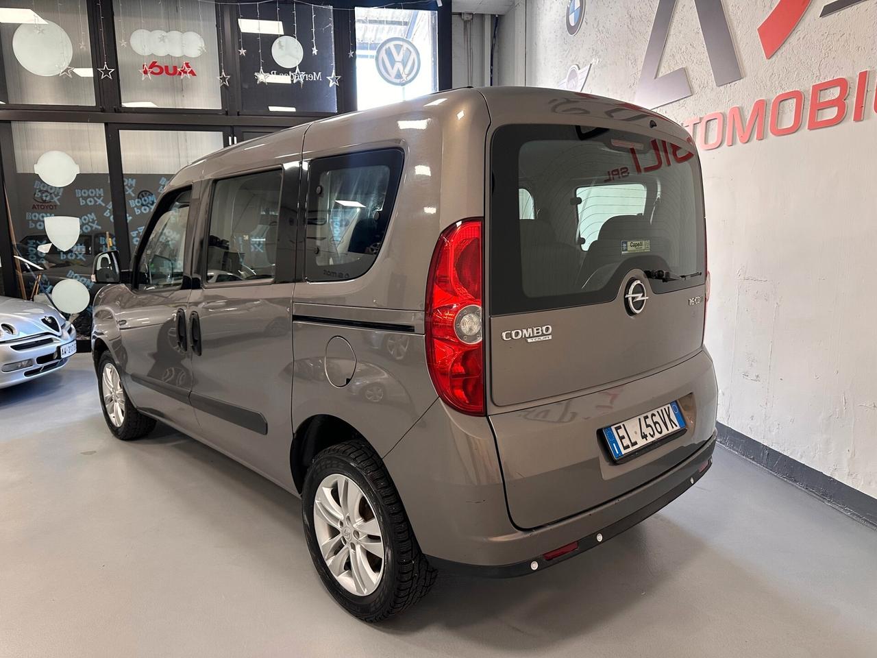 OPEL COMBO 1.6 DIESEL 7 POSTI