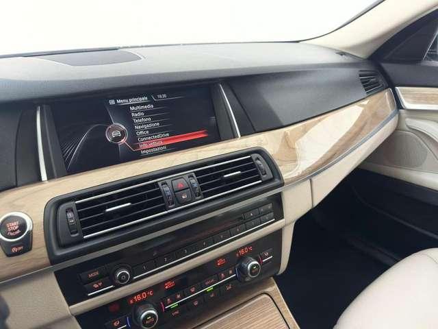BMW 525 d Touring X-Drive Luxury