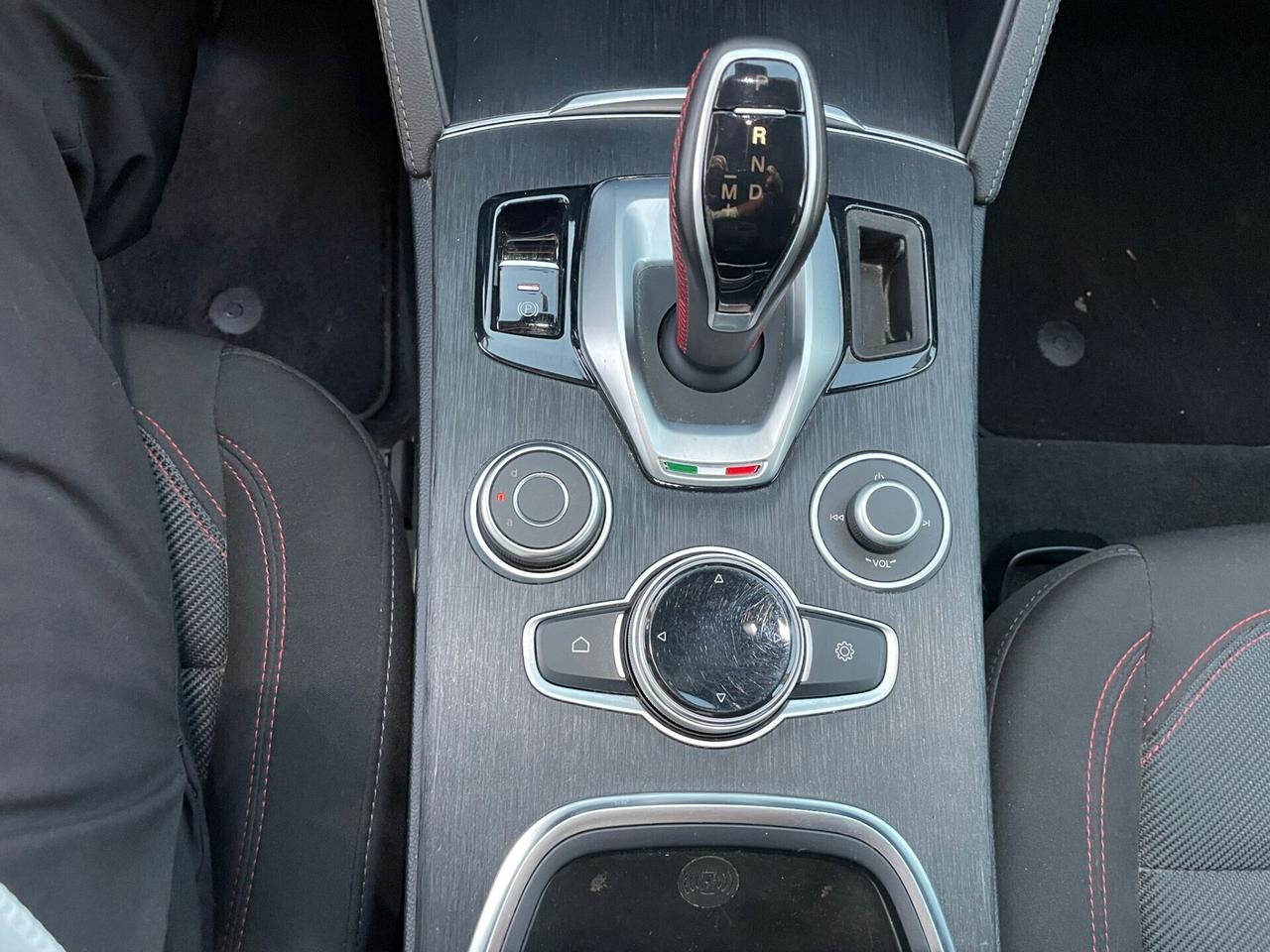 Alfa Romeo Stelvio 2.2 Turbodiesel 190 CV Q4 Business