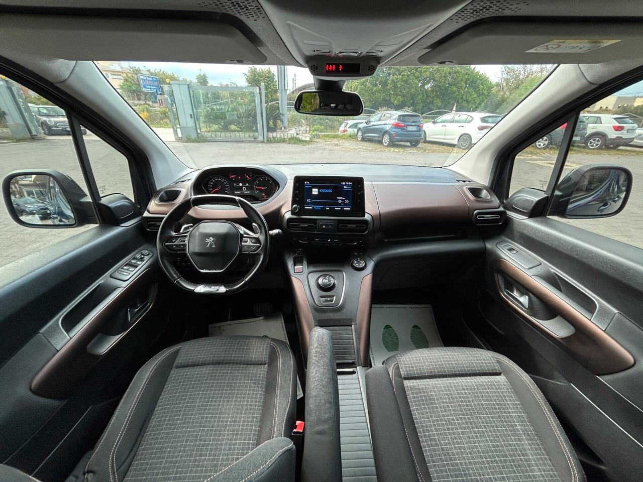 Peugeot Rifter 1.5 bluehdi GT Line