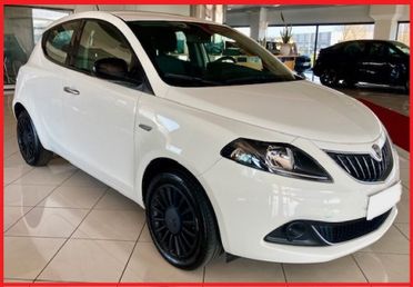Lancia Ypsilon 1.0 FireFly 5 porte S&S Hybrid Ecochic A. Ferretti
