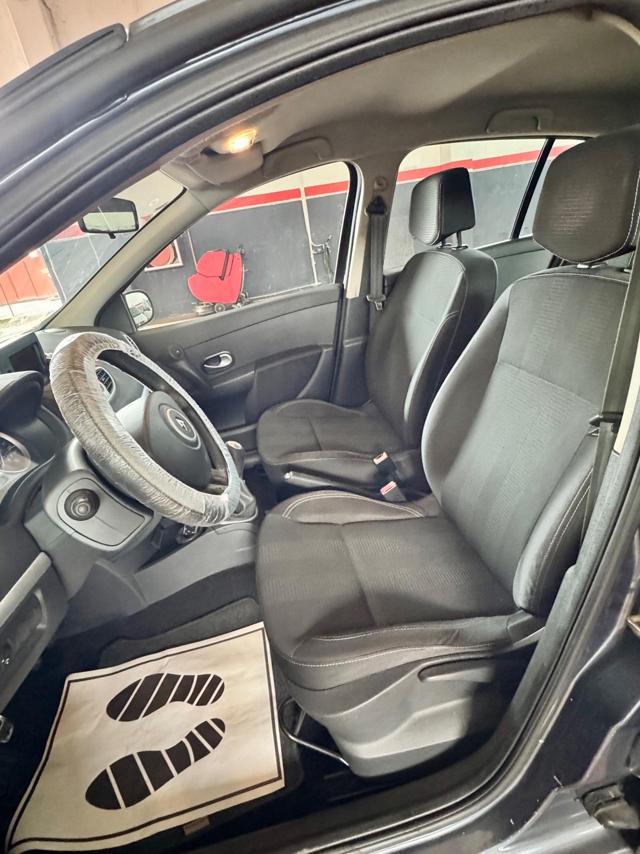 Renault Clio 1.2 16V 5 porte GPL Dynamique