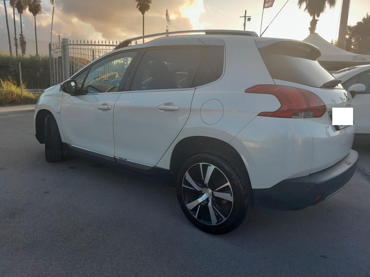 Peugeot 2008 1.6 e-HDi 92 CV Stop&Start Allure