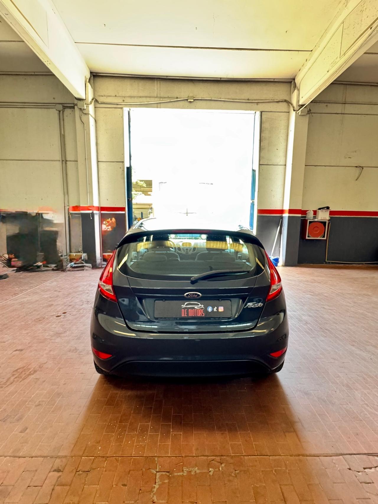 Ford Fiesta Ikon 1.2 16V 60CV 5p. Business