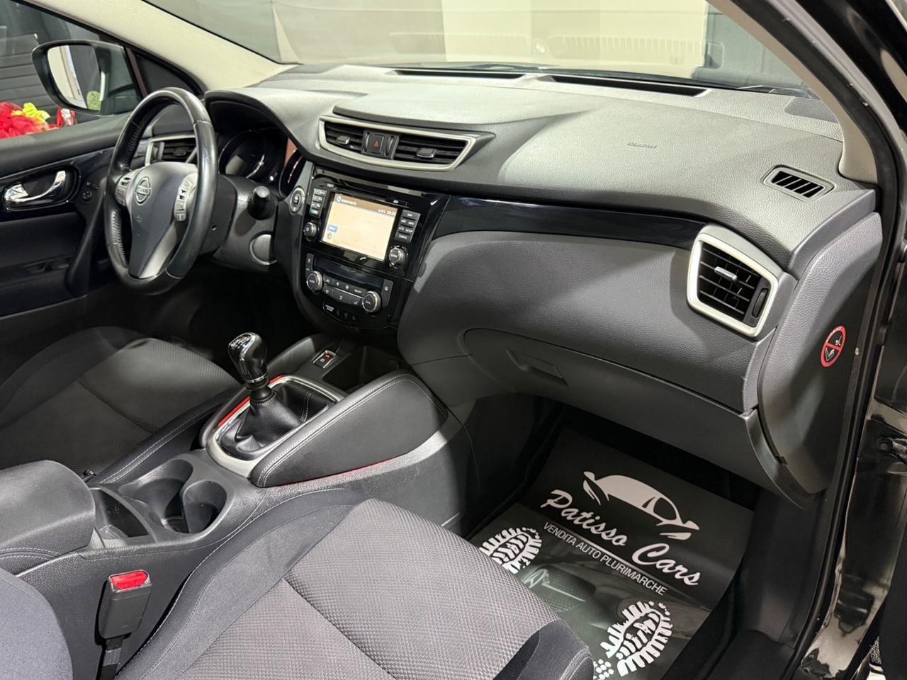 Nissan Qashqai 1.6 dCi 2WD Tekna CAMERA 360•