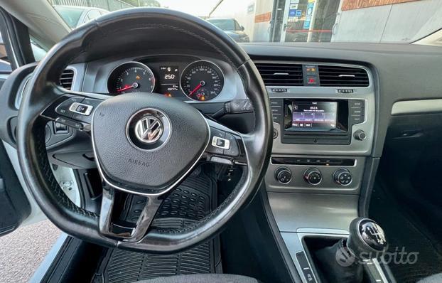 VOLKSWAGEN Golf 1.4 TGI 5p. Comfortline BlueMoti