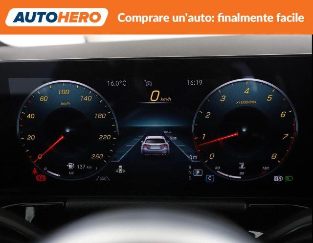 MERCEDES-BENZ GLA 250 Automatic Premium