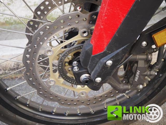 HONDA Africa Twin CRF 1100 L *UNIPRO*