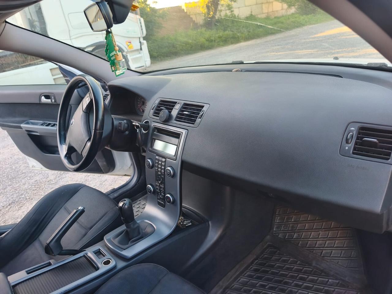 Volvo V50 Sw 2010---1.6 Diesel