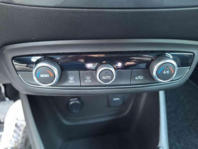 OPEL Crossland 1.5 ECOTEC D 110 CV Start&Stop Elegance