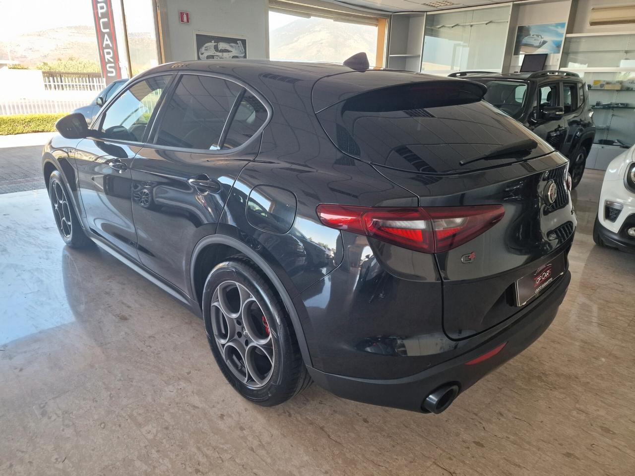 Alfa Stelvio Q4 190 CV Sprint