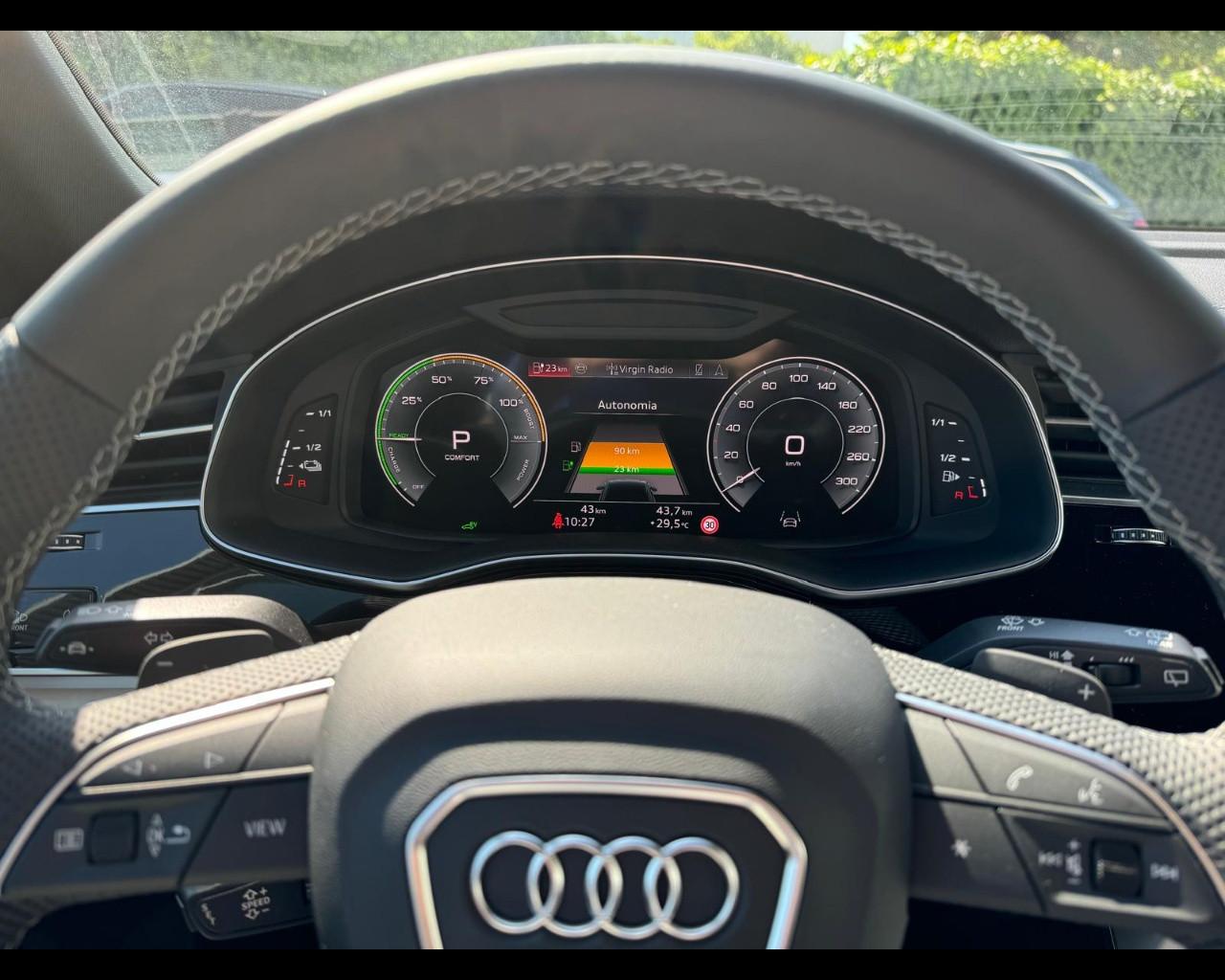 AUDI Q8 55 TFSIe QUATTRO TIPTRONIC S-LINE