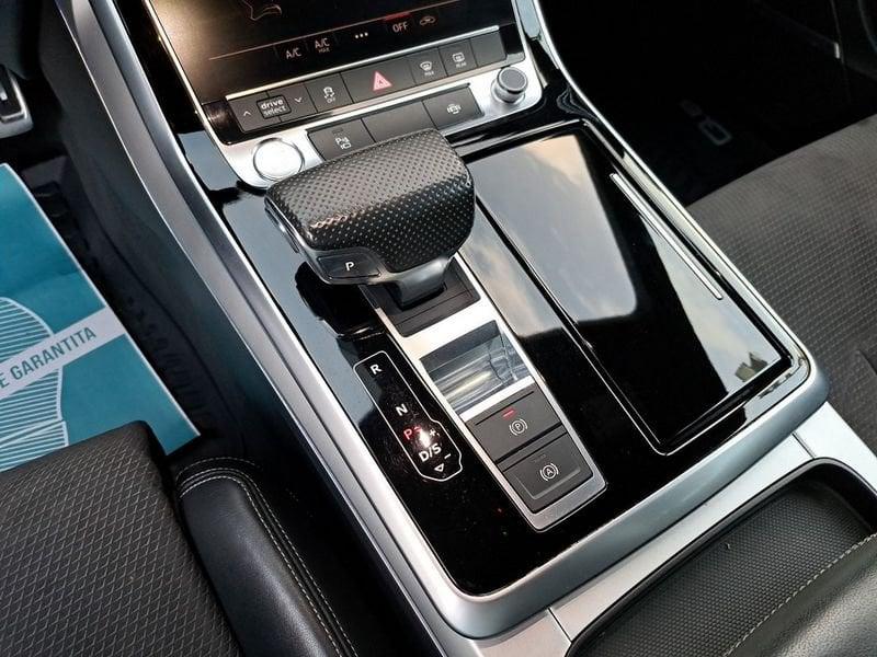 Audi Q8 Q8 50 TDI 286 CV quattro tiptronic Sport