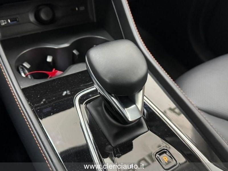 MG EHS Plug-in Hybrid Luxury