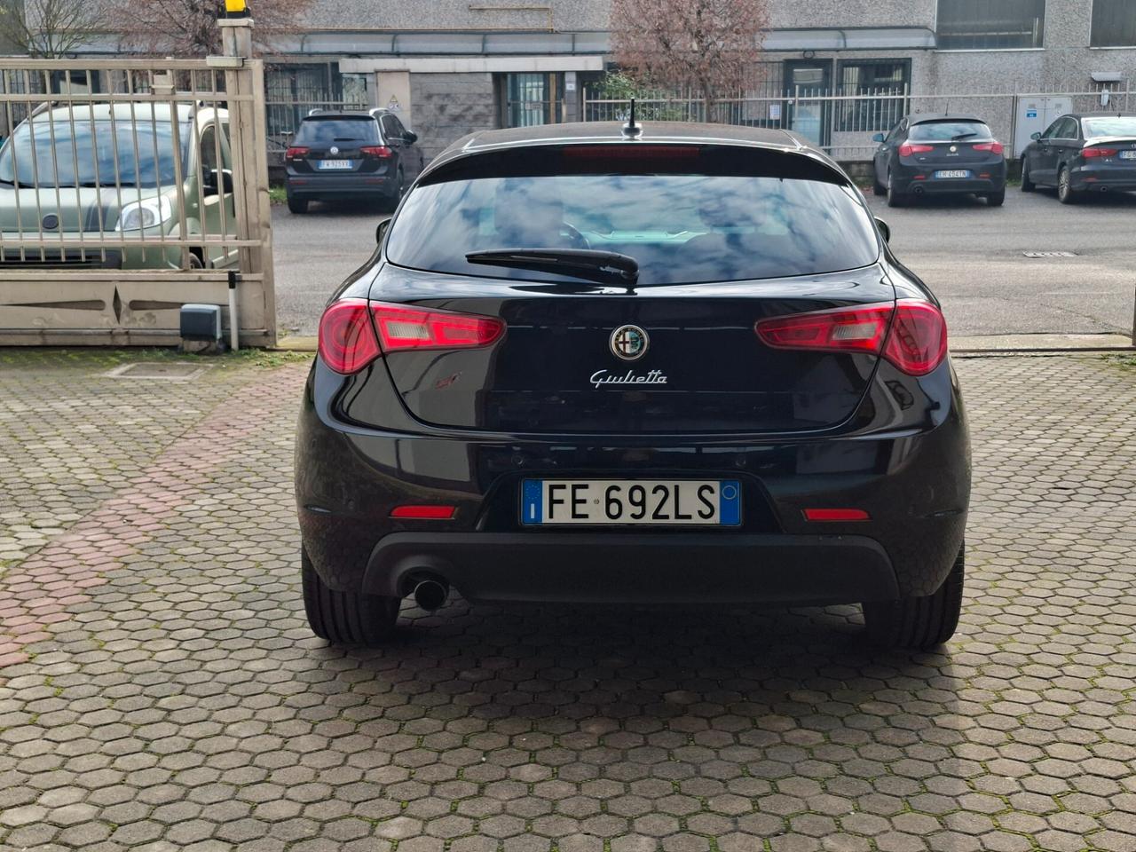 Alfa Romeo Giulietta 1.6 JTDm Distinctive *EURO 6B*