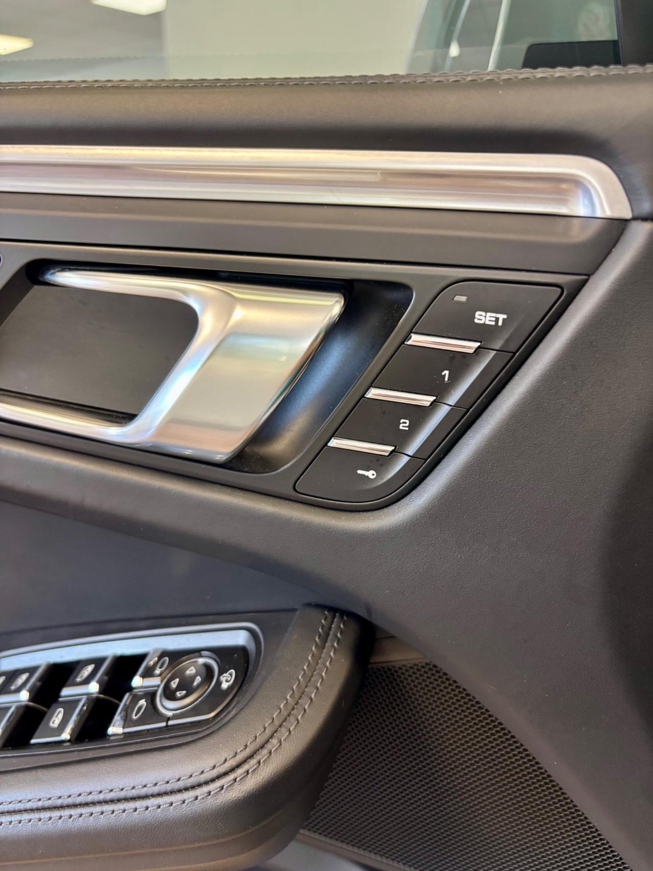 Porsche Macan 2.0