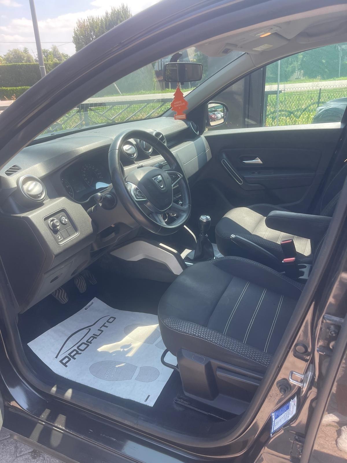 Dacia Duster 1.0 TCe 100 CV ECO-G 4x2 15th Anniversary