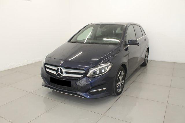 MERCEDES-BENZ B 180 d Executive