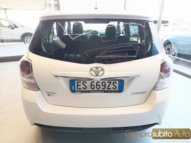 TOYOTA Verso 2.0 D Active 7 posti