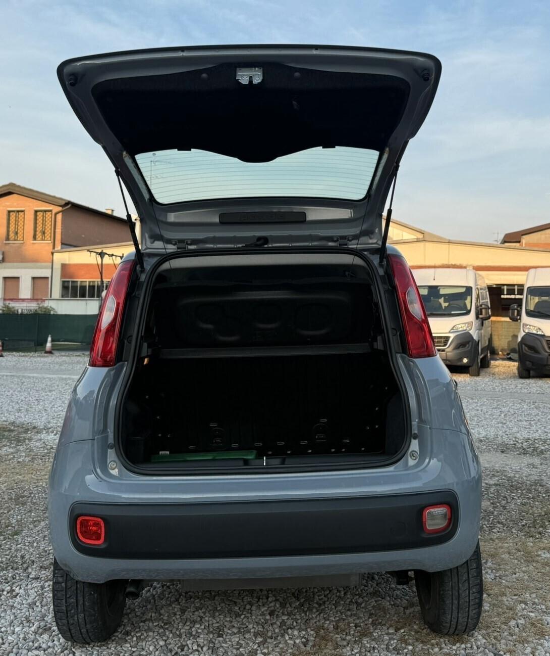 Fiat Panda 0.9 TwinAir Turbo Natural Power Lounge