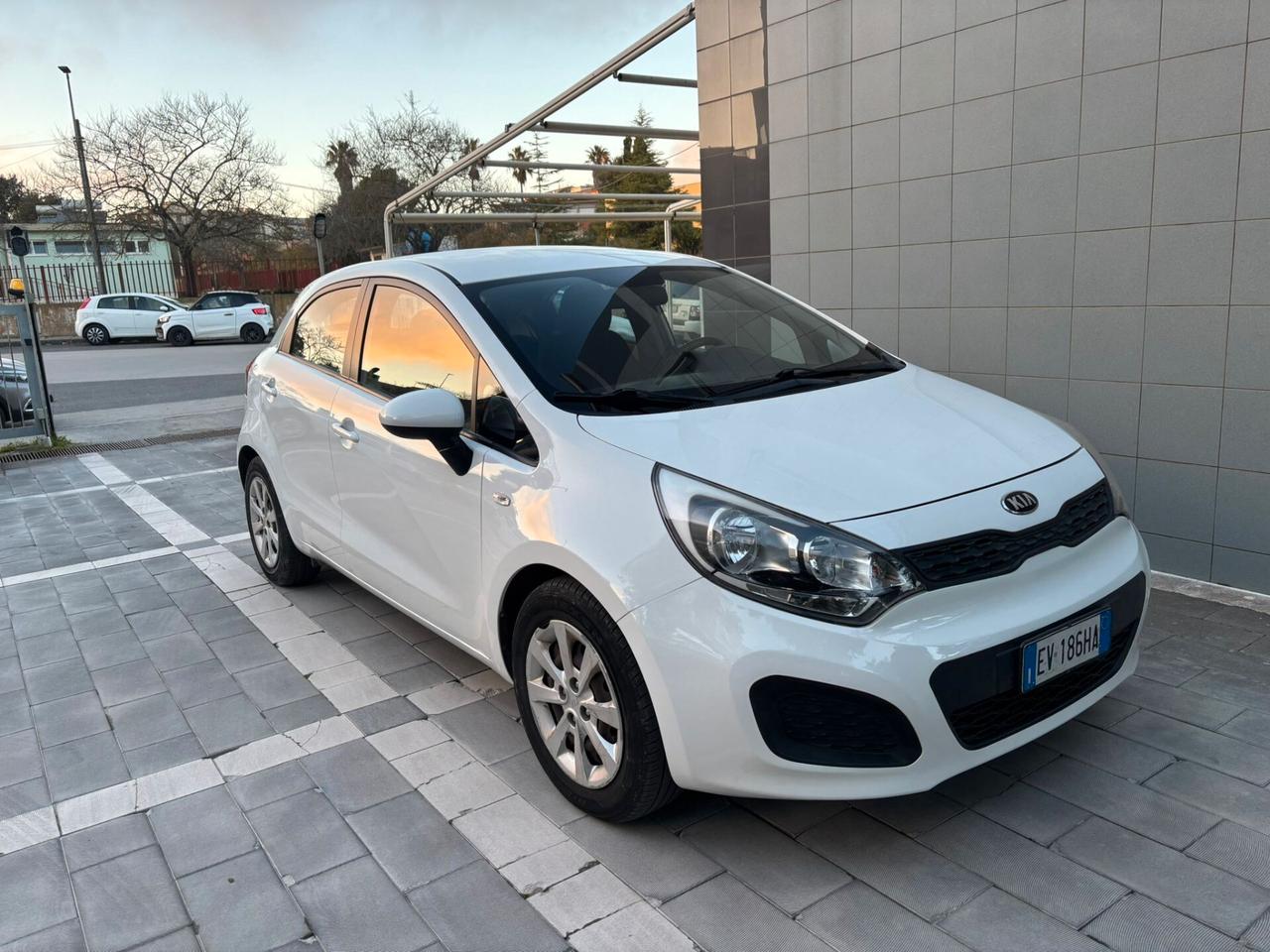 Kia Rio 1.2 CVVT 5p. Active