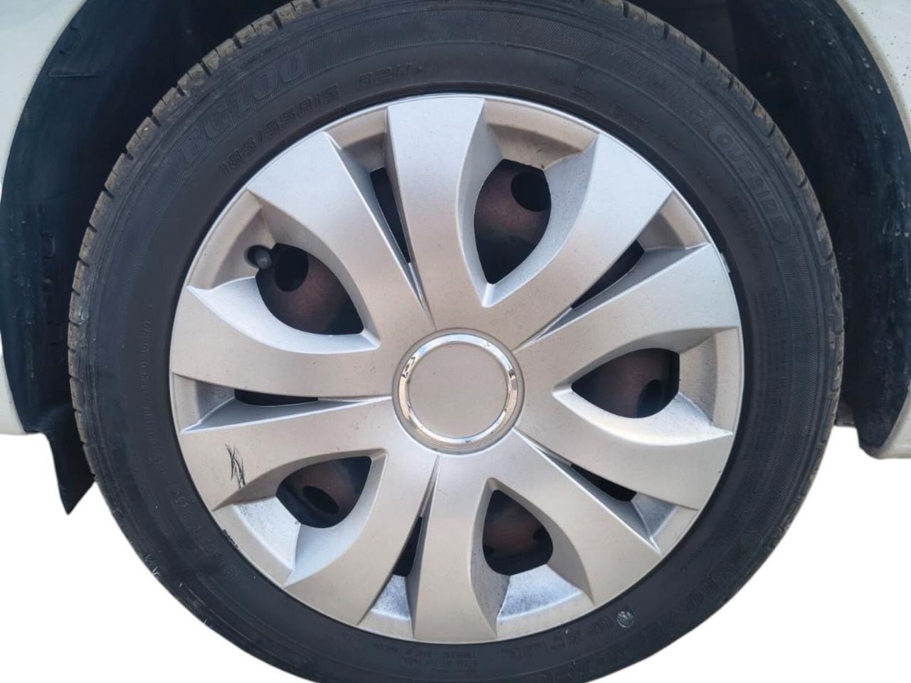 Lancia Ypsilon 1.3 MJT 16V 95 CV 5 porte S&S Gold