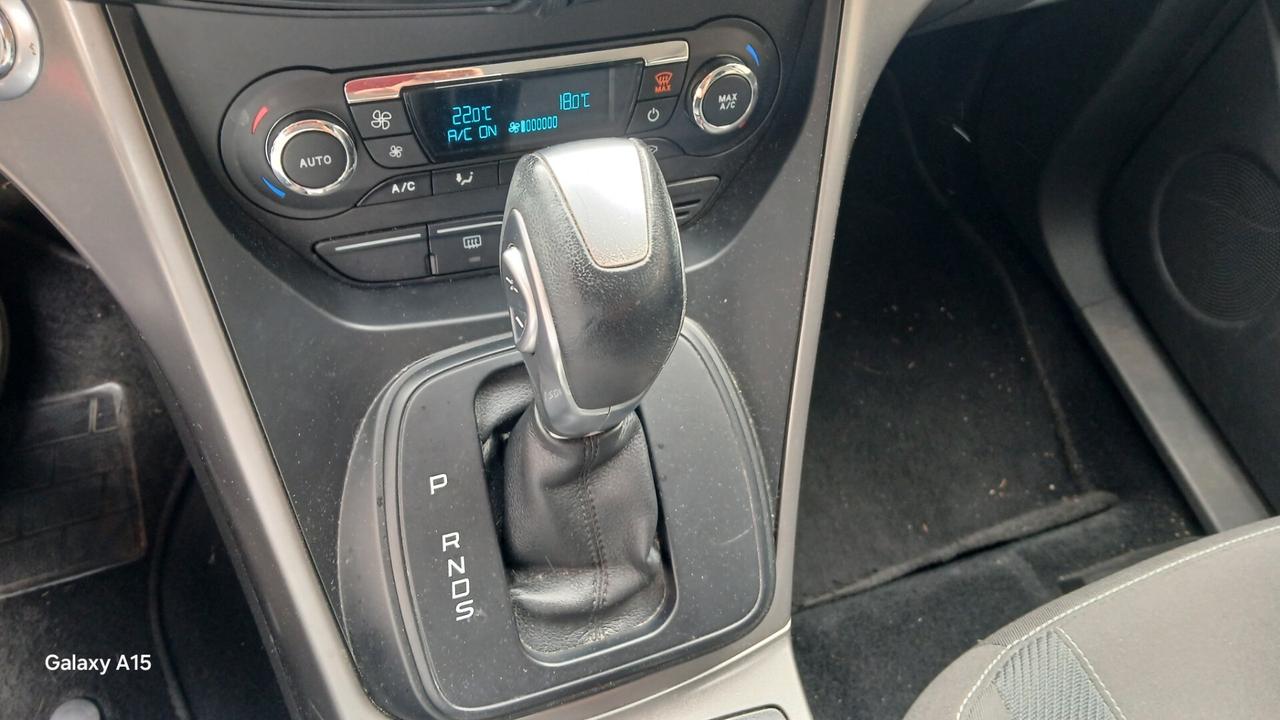 Ford Kuga 2.0 TDCI 140 CV 4WD Powershift Titanium
