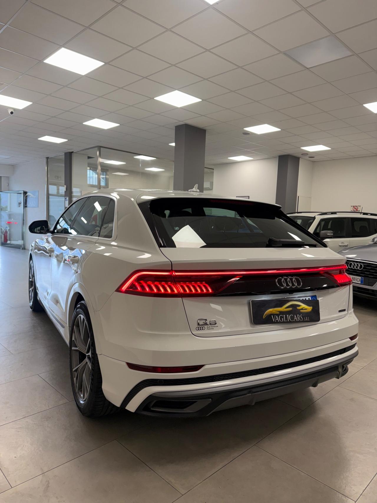 Audi Q8 50 TDI 286 CV quattro tiptronic Sport