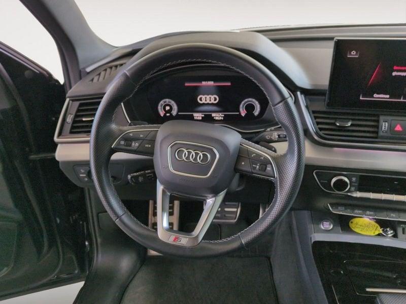 Audi Q5 40 TDI Identity Black quattro S tronic