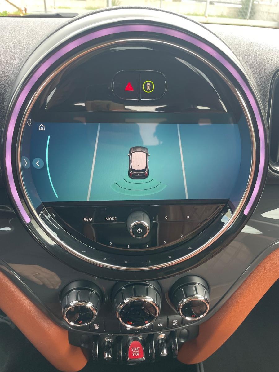 MINI - Countryman - Mini One D Northwood Edition