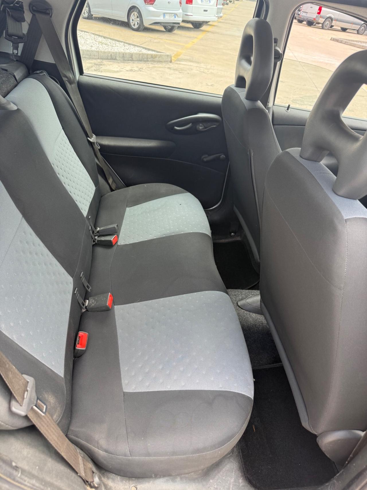 Fiat Punto 1.2 5 porte 94.000 KM