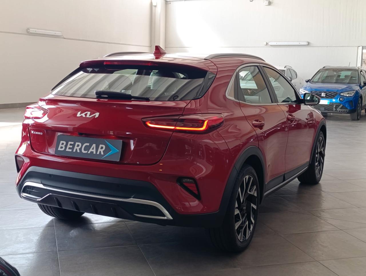 Kia Xceed 1.6 crdi mhev Business 136cv dct