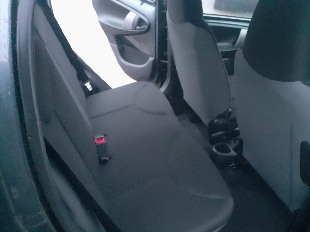 Toyota Aygo 1.0 12V VVT-i 5 porte Cool Soda Connect