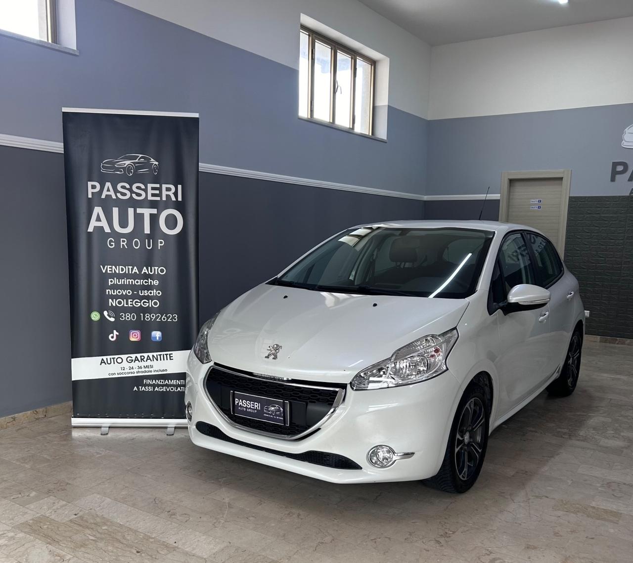 Peugeot 208 1.4 HDi 68 CV 5 porte Allure