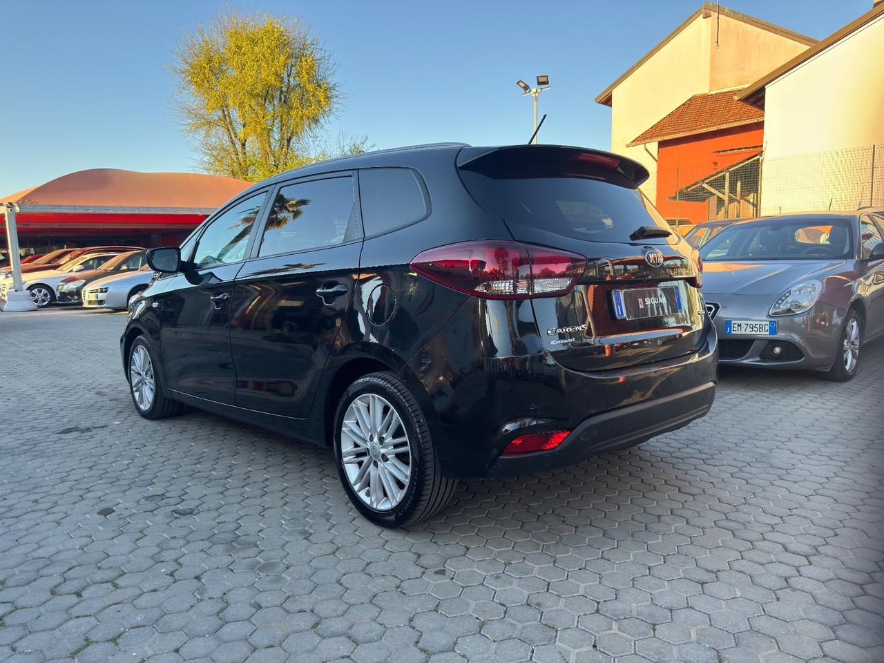 Kia Carens 1.7 CRDi 7 POSTI ADATTA A NEOPATENTATI 115 CV Class