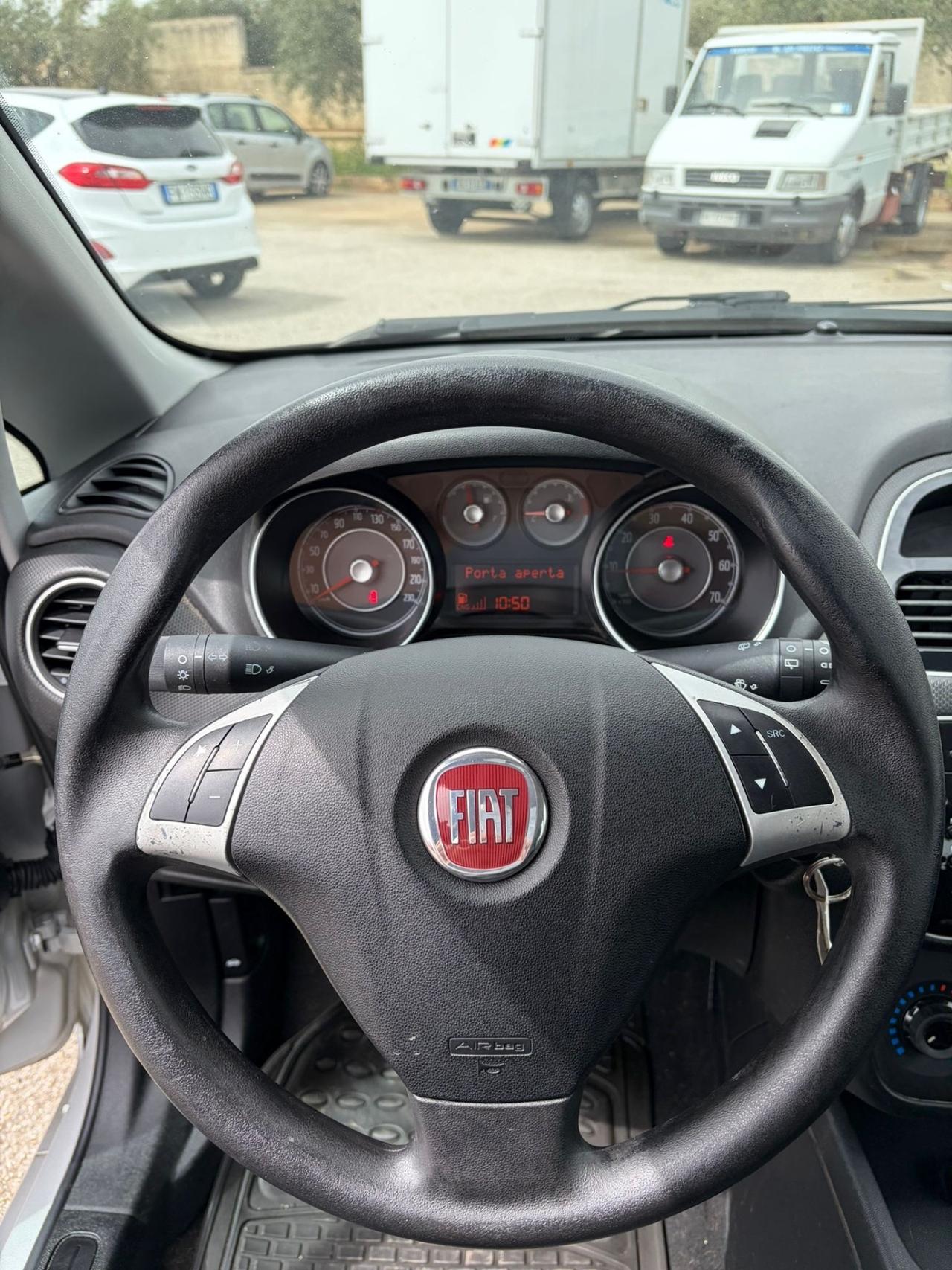 Fiat Punto 1.4 8V 5 porte Natural Power Street