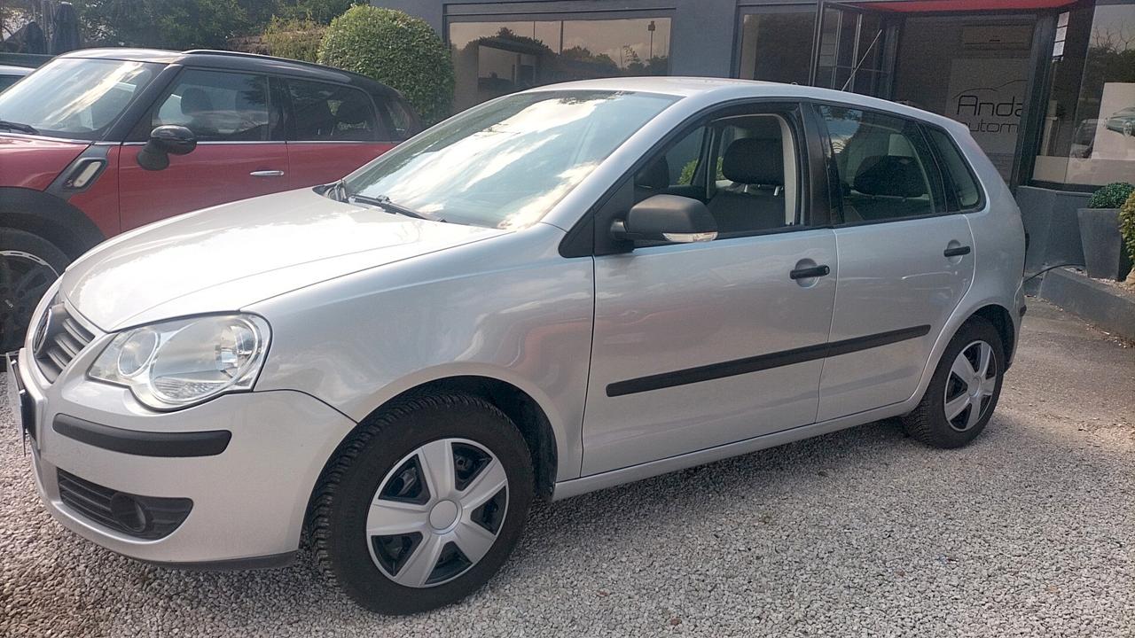 Volkswagen Polo 1.2/70CV 12V 5p. UNIPRO **KM92000**