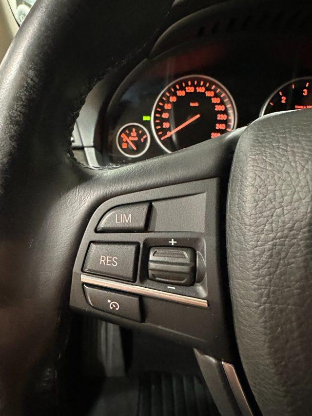 BMW 525 d xDrive Touring Luxury - 18" - Camera - Pelle