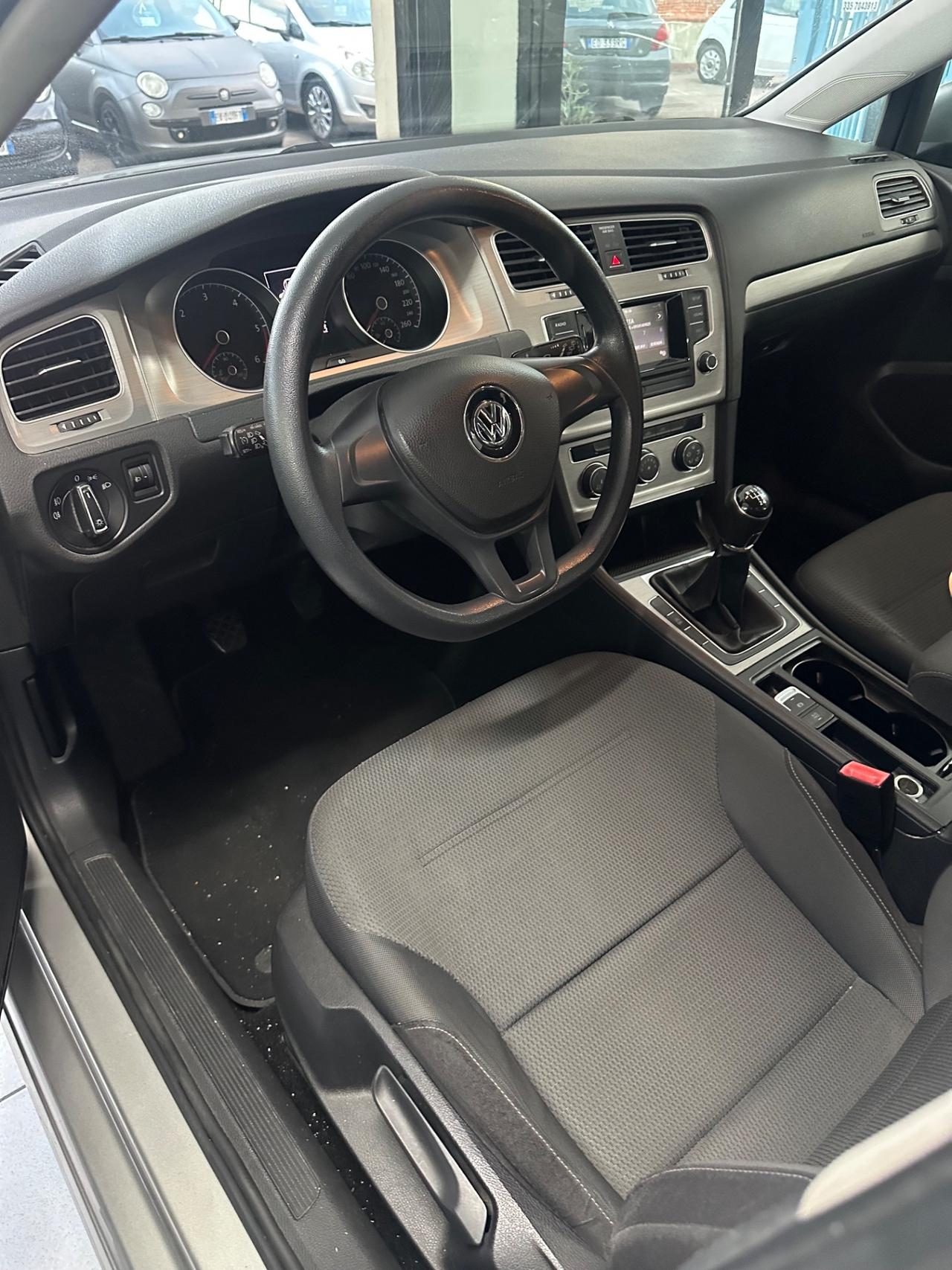 Volkswagen Golf Business 1.6 TDI 5p. Highline BlueMotion Technology