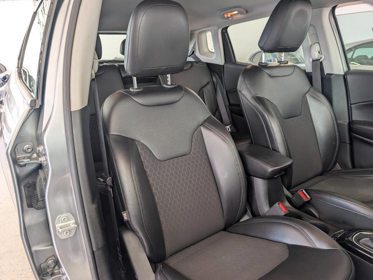 Jeep Compass 2.0 Multijet II aut. 4WD Night Eagle GANCIO TRAINO