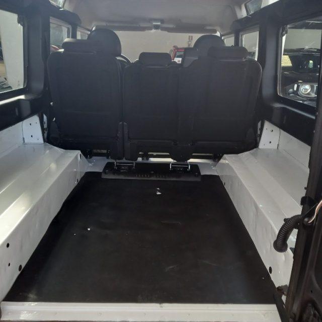 LAND ROVER Defender 110 2.2 TD4 Station Wagon E N1