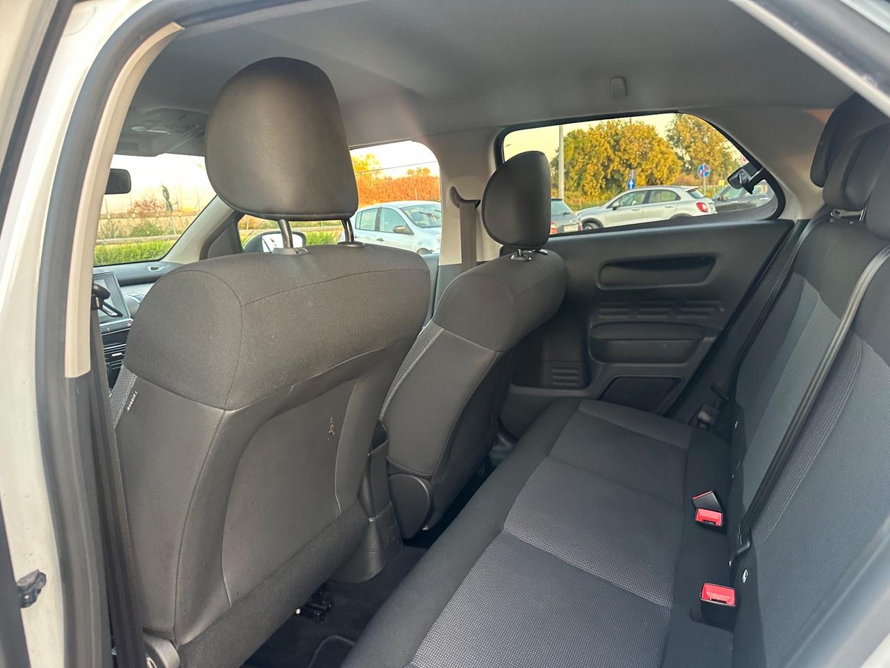 Citroen C4 Cactus BlueHDi 100 Shine