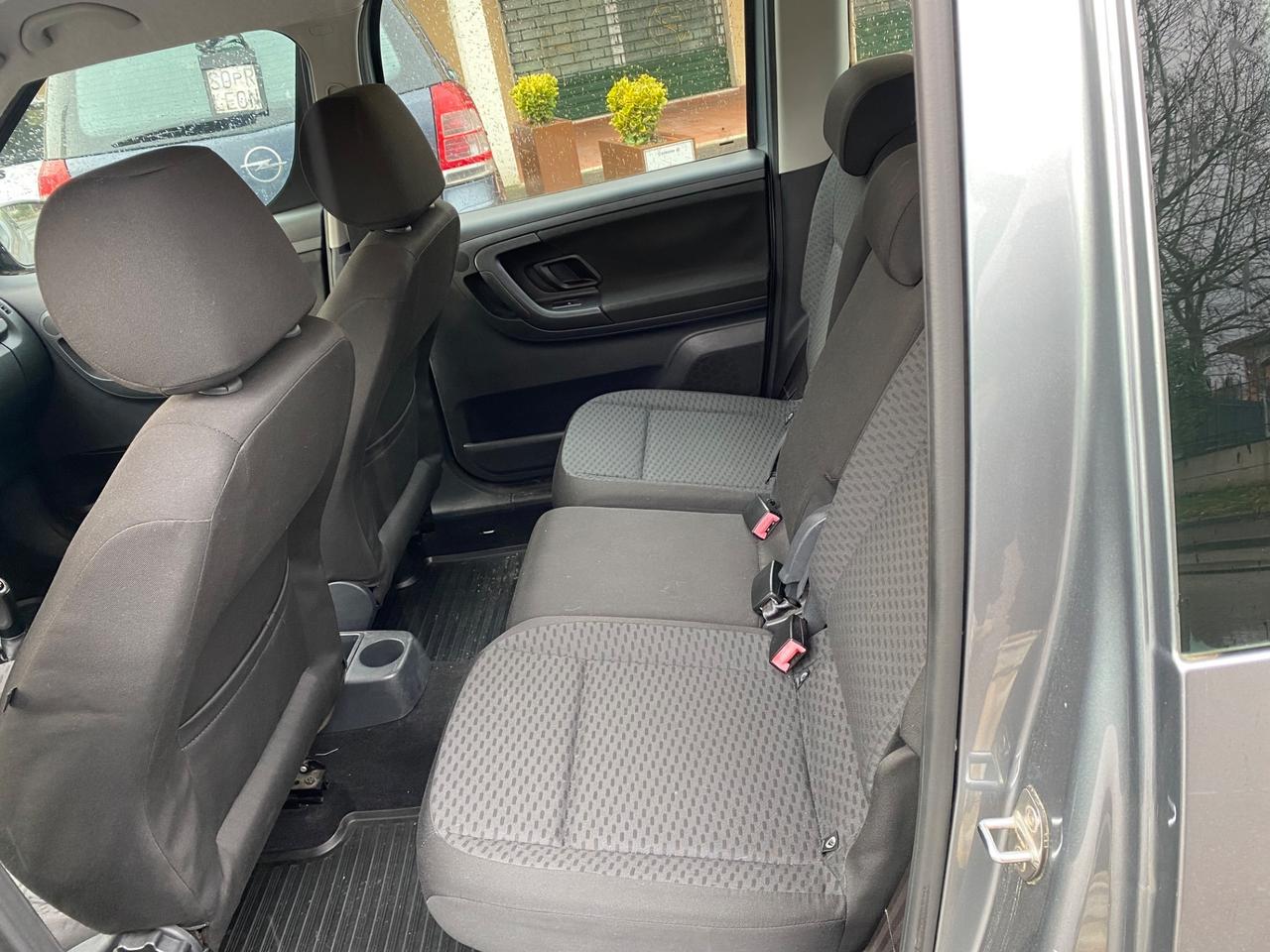 Skoda Roomster 1.2 TSI 86CV Scout