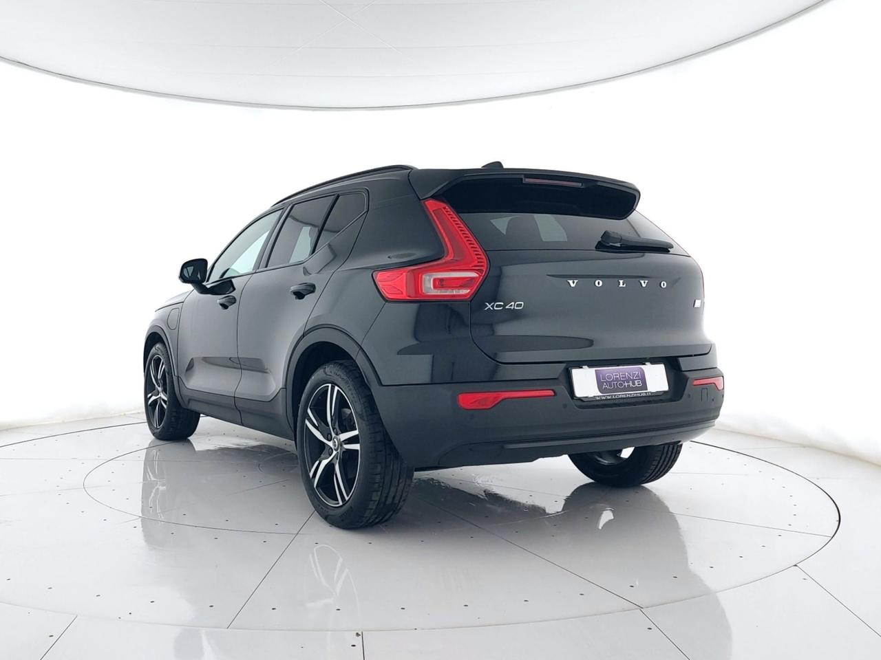 VOLVO XC40 1.5 t5 phev R-design auto LED+CAMERA+APP CONNECT