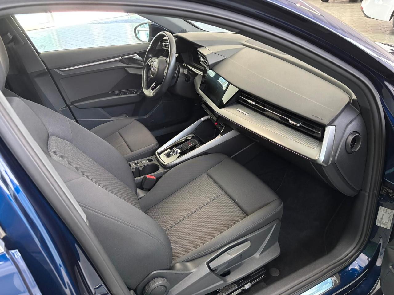 Audi A3 SPB 30 g-tron S tronic Business Advanced