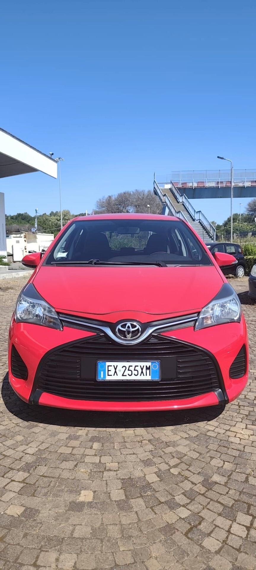 Toyota Yaris 1.0 5 porte