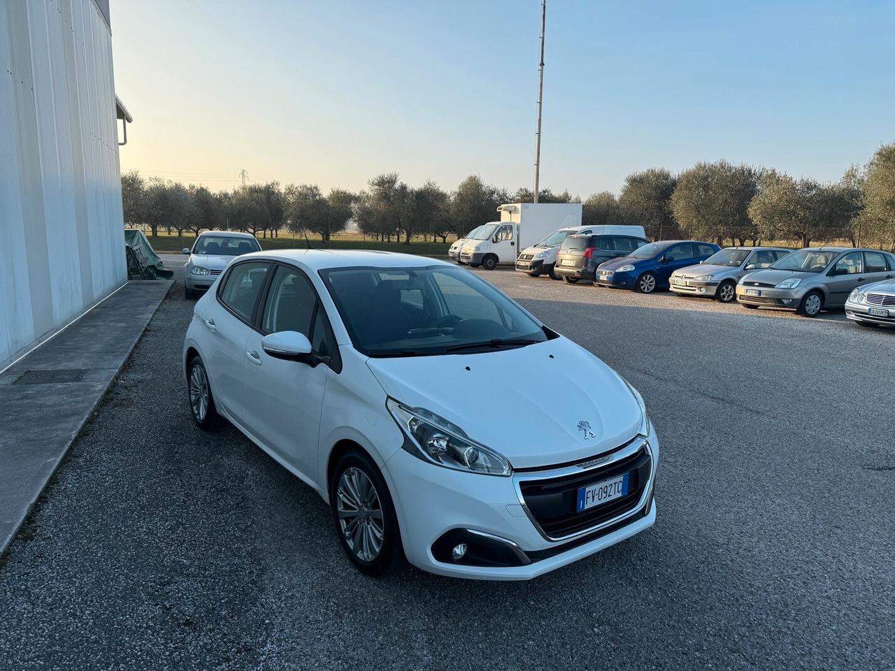 Peugeot 208 PureTech 82 5 porte Active